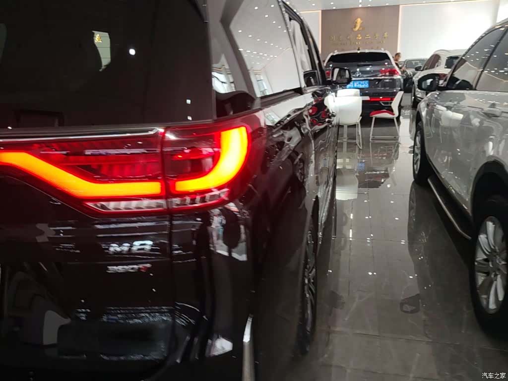Trumpchi M8, 2022 8