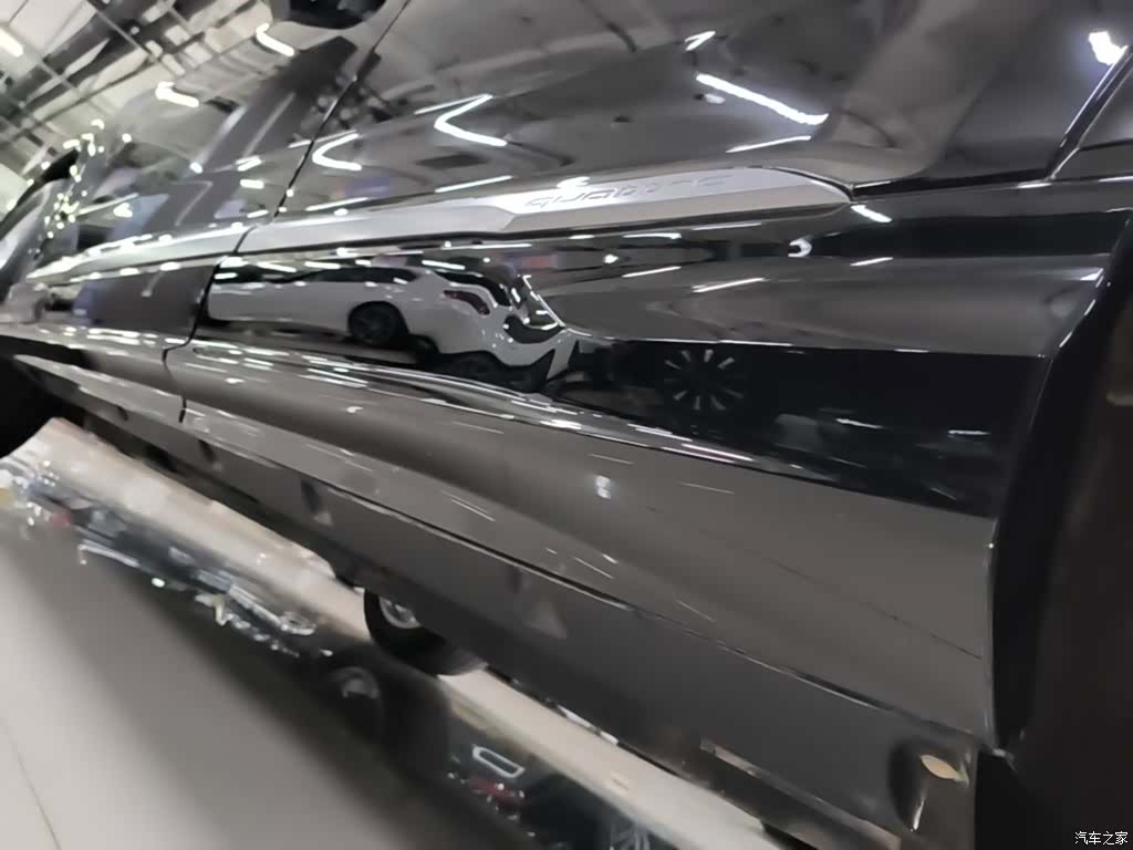 Audi Q7, 2023 22