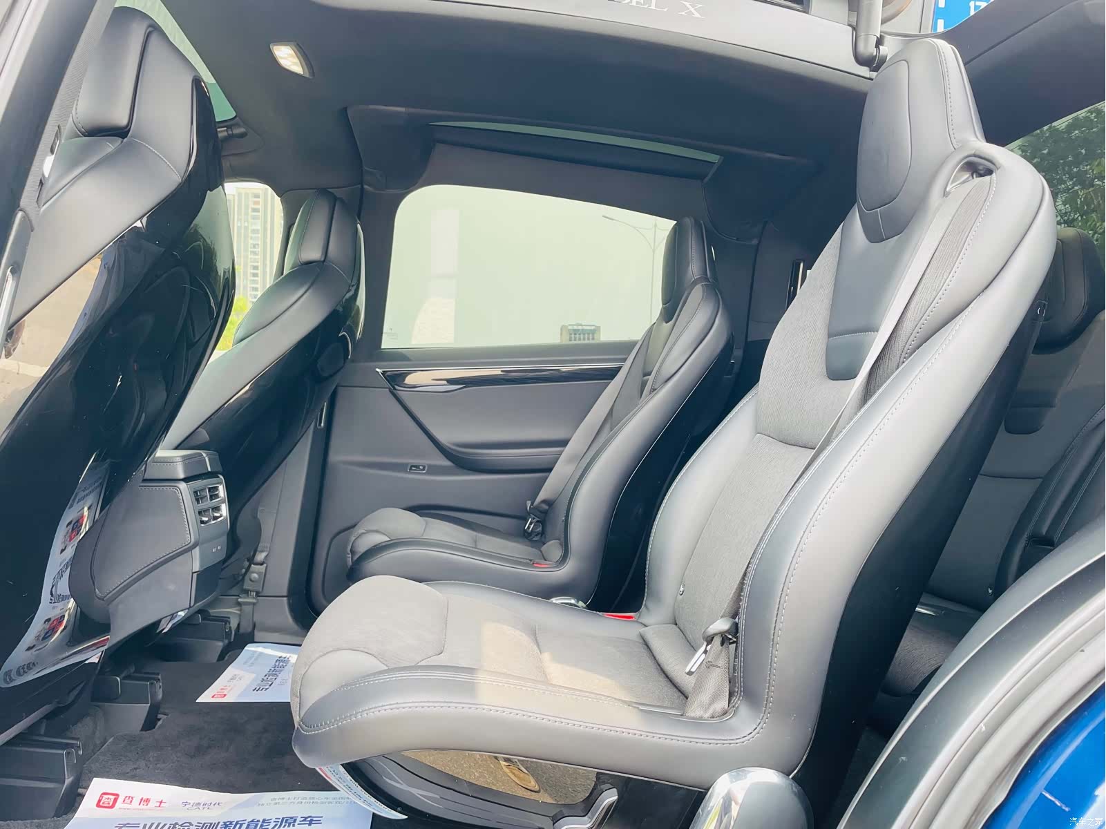 Tesla Model X, 2017 17