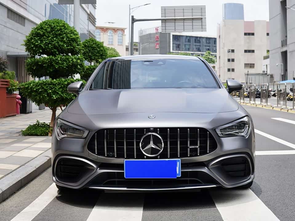 Mercedes-Benz CLA AMG