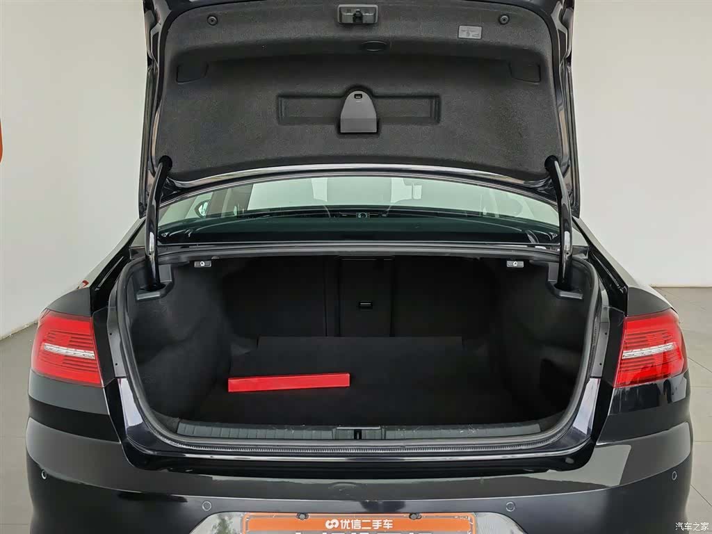 Volkswagen Magotan, 2017 16