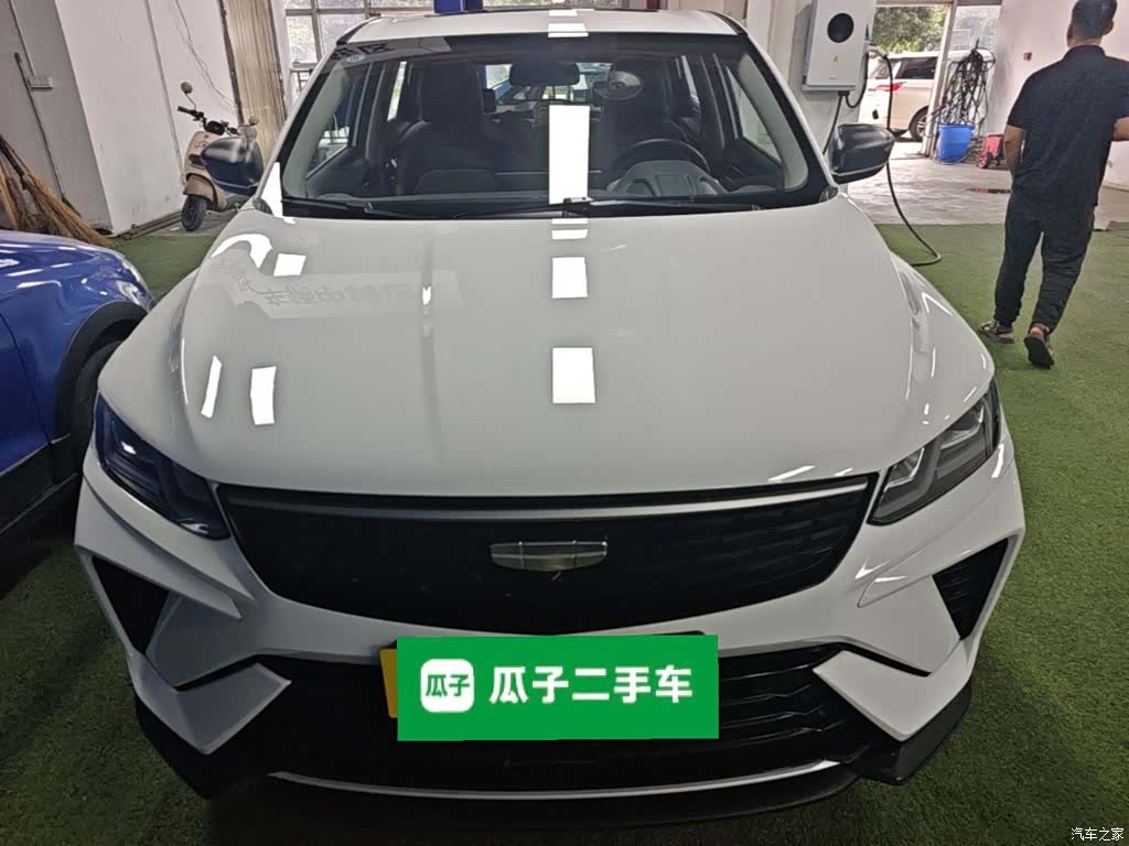 Geely Coolray, 2025 3