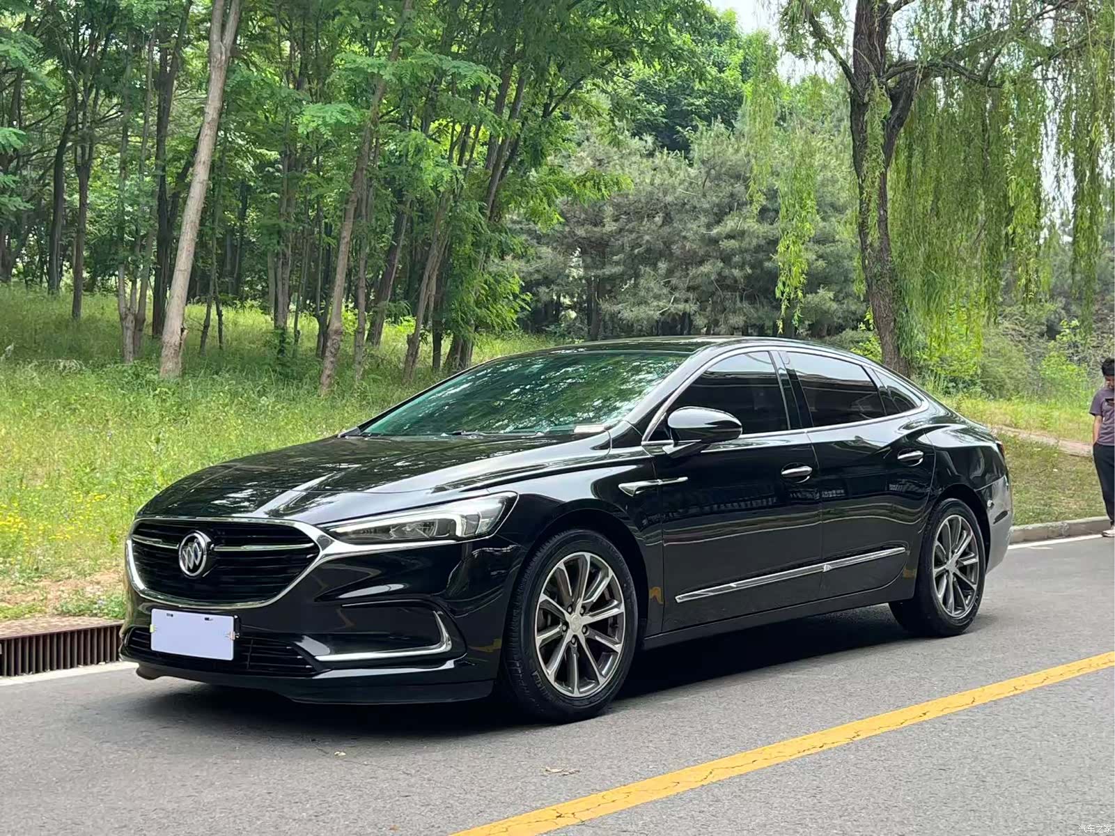 Buick LaCrosse, 2022 1
