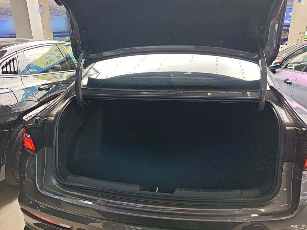 Geely Preface, 2024 15