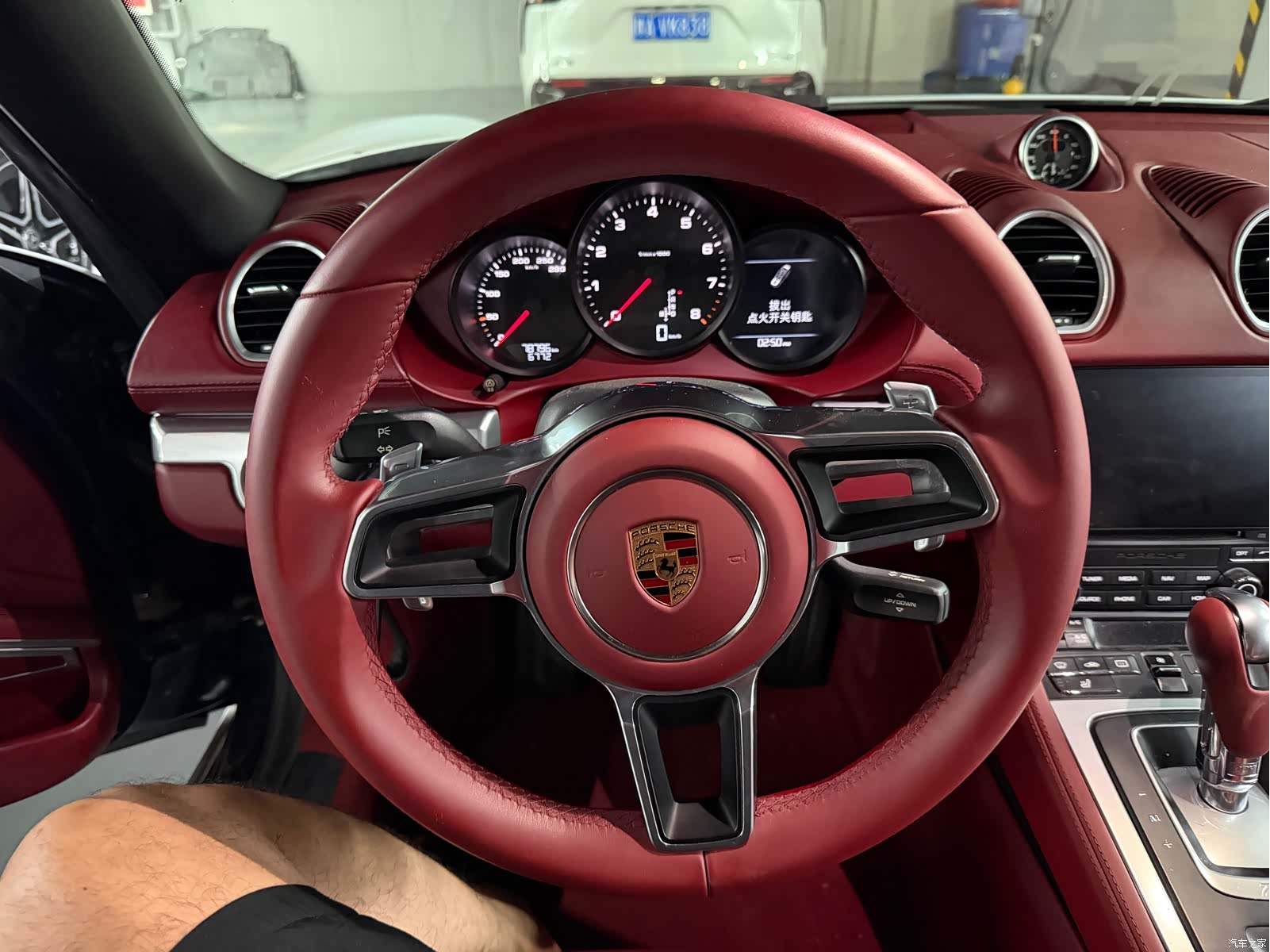 Porsche Boxster, 2018 10