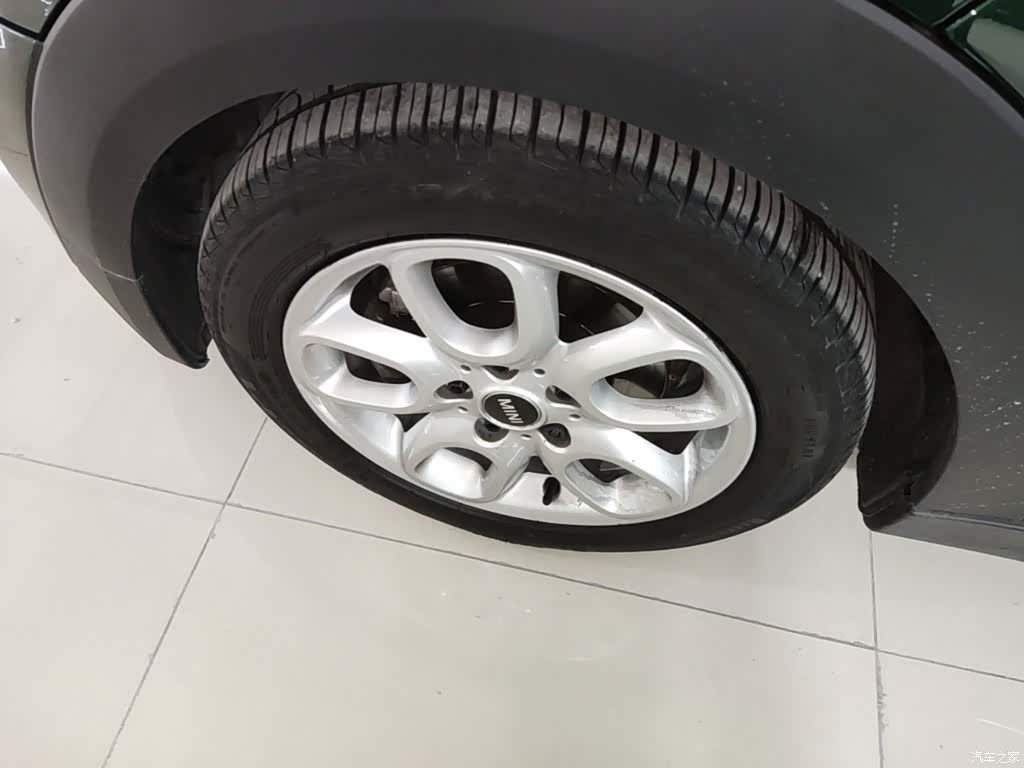 Mini ONE, 2019 23