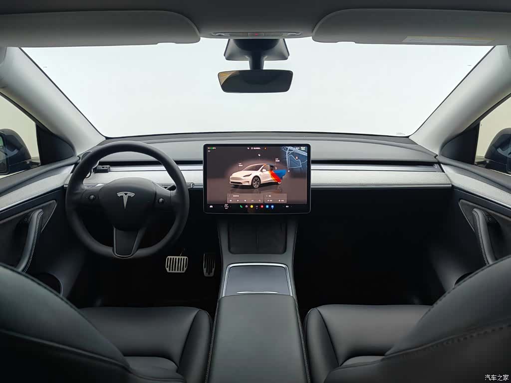 Tesla Model Y, 2024 19