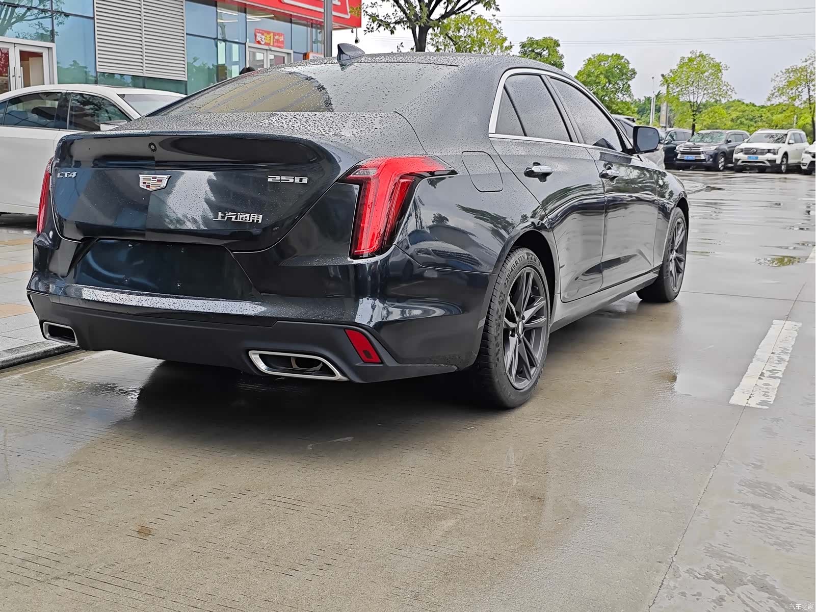 Cadillac CT4, 2023 9