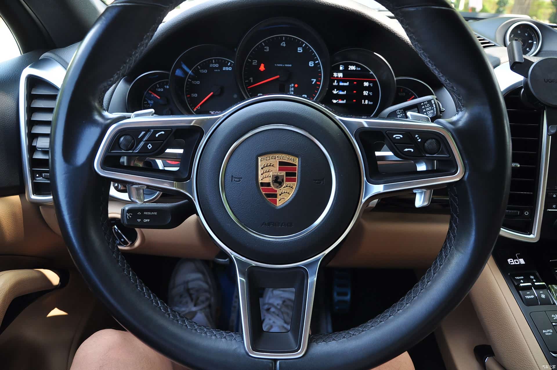 Porsche Cayenne, 2017 8