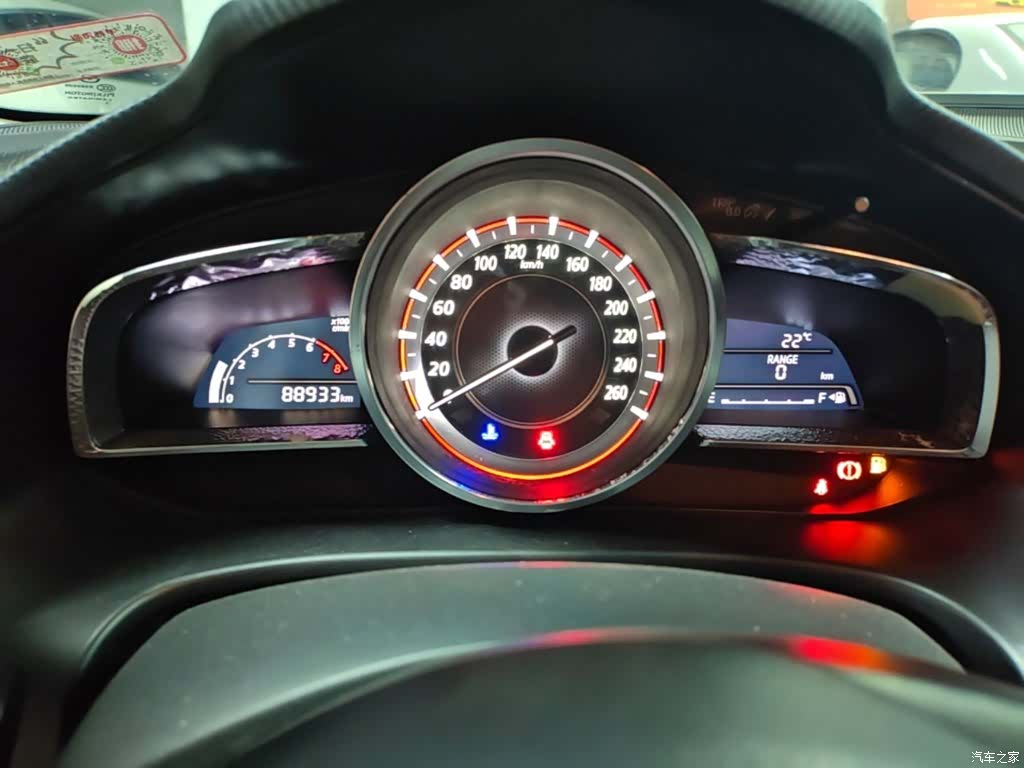 Mazda Mazda3, 2016 12