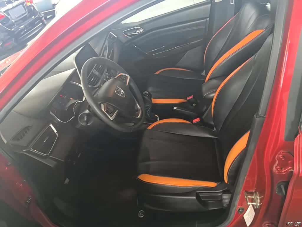Wuling 310, 2016 15