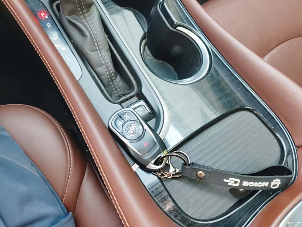 Buick Envision Plus, 2019 9