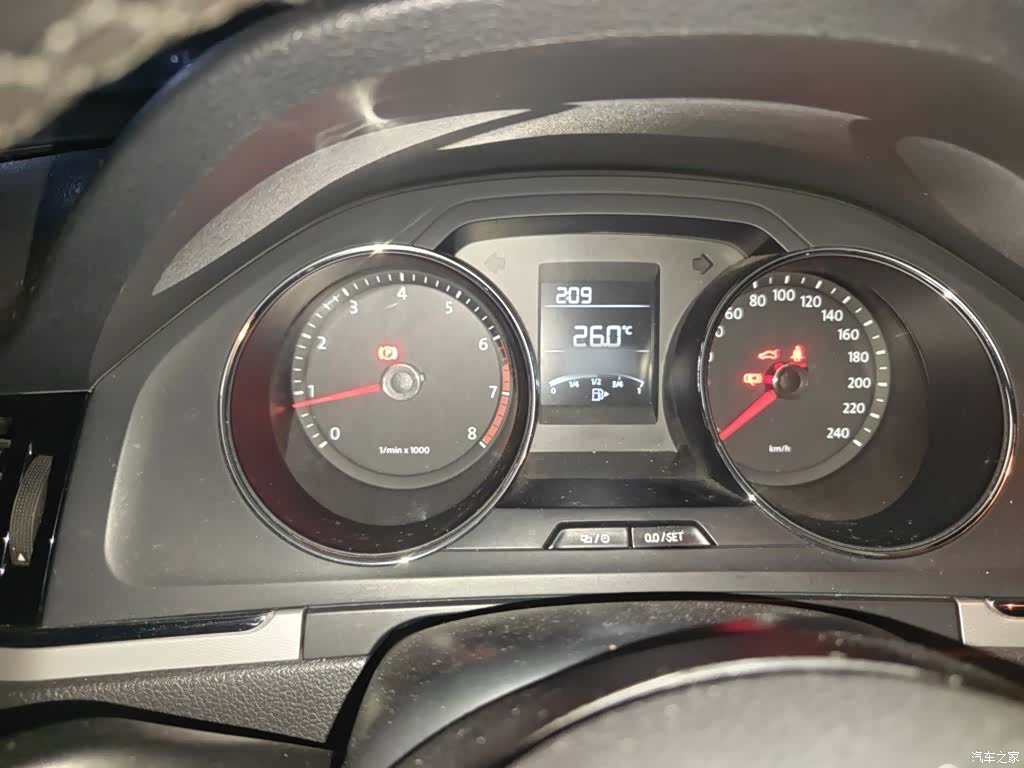 Volkswagen Bora, 2014 4