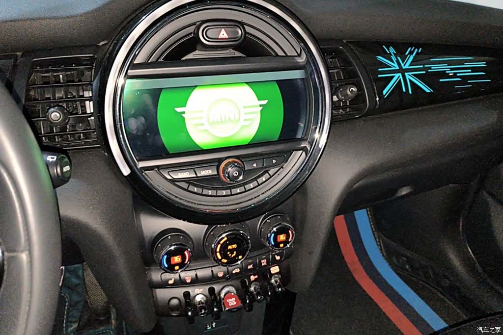 Mini Cooper, 2019 13