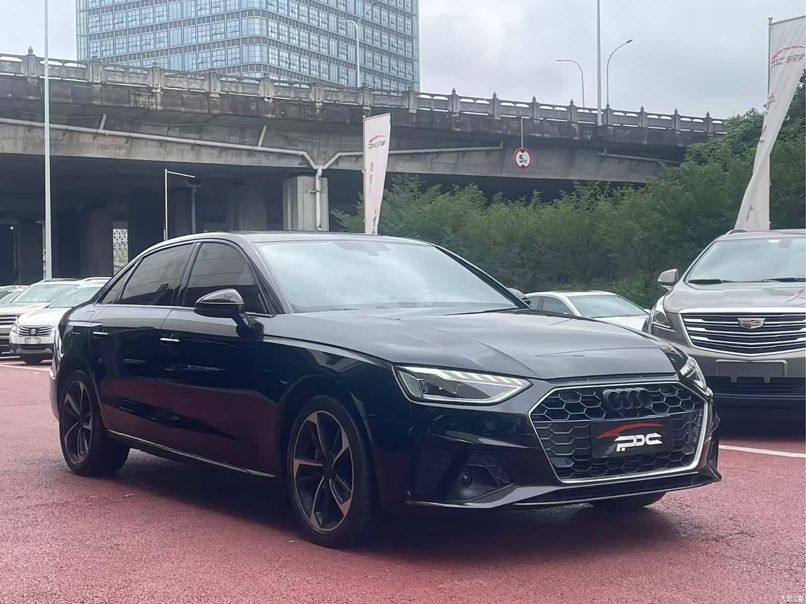 Audi A4L, 2021 3
