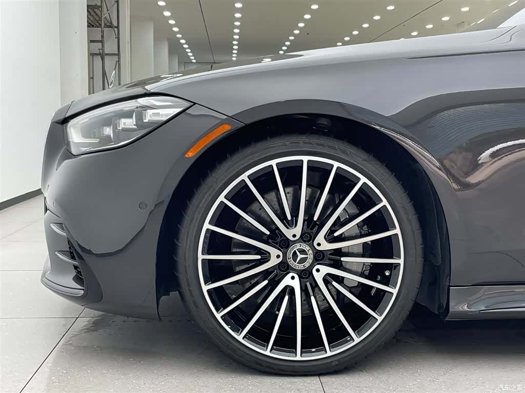 Mercedes-Benz S-Class, 2023 6