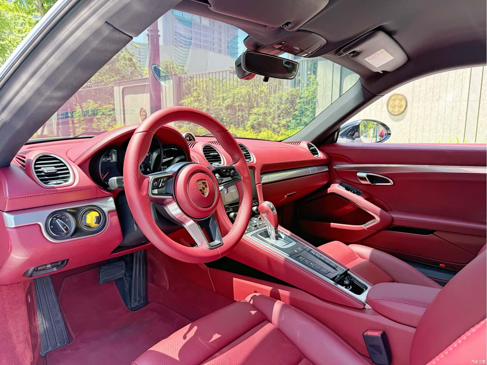 Porsche Cayman, 2018 8