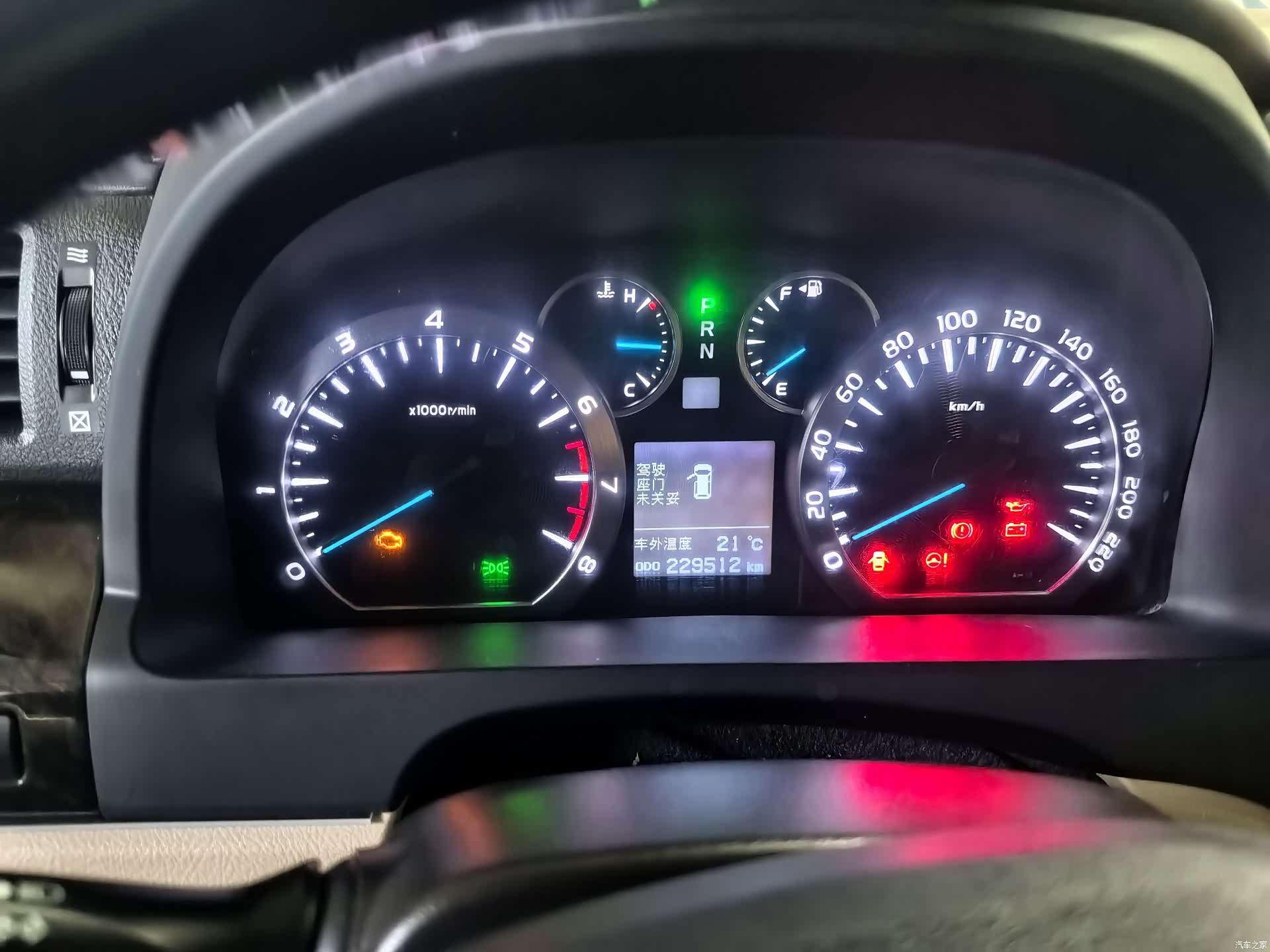 Toyota Alphard, 2013 14
