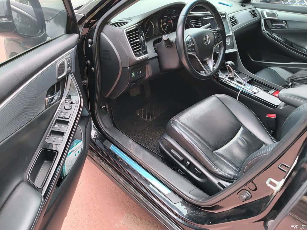 Honda Spirior, 2015 14