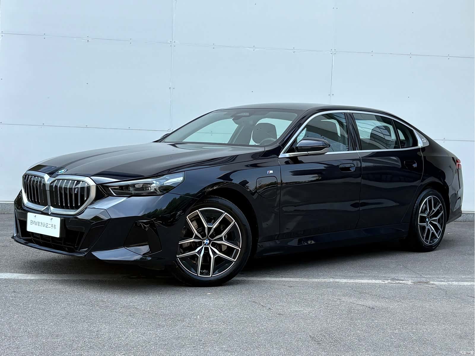 BMW i5, 2025 4