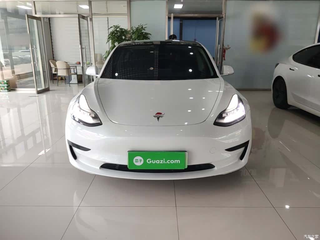 Tesla Model 3, 2020 3