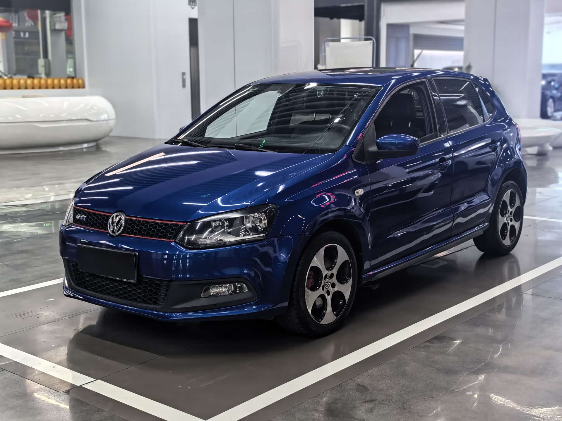 Volkswagen Polo, 2012 1