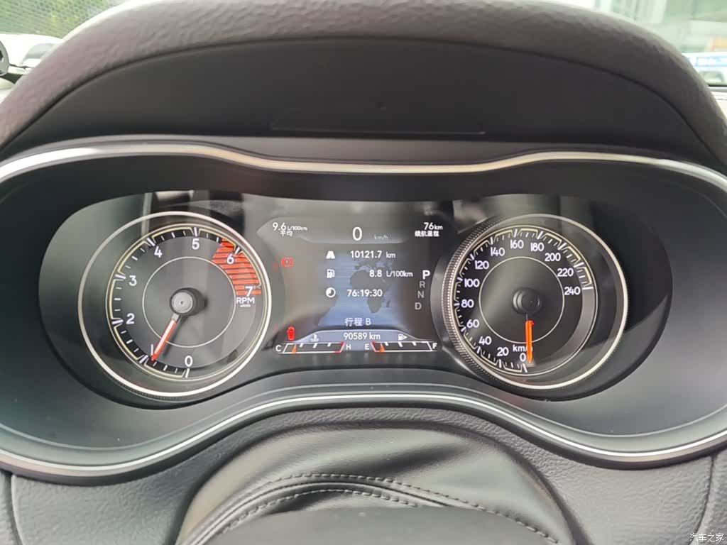 Jeep Cherokee, 2019 12
