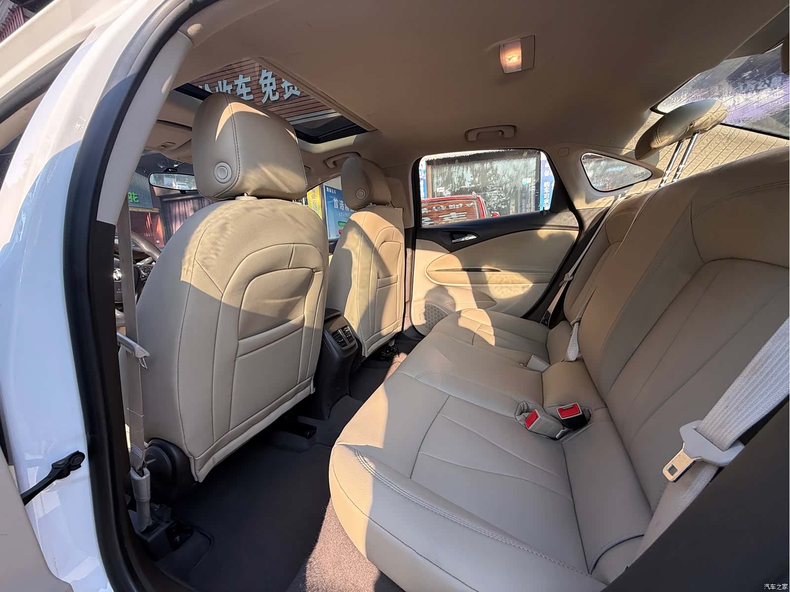 Buick Verano, 2017 8