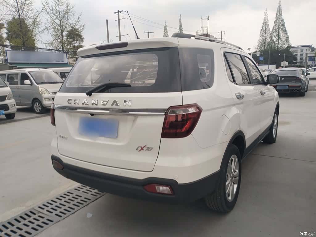Changan CX70, 2017 все фото
