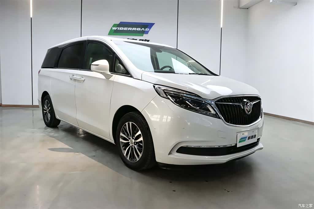 Buick GL8, 2019 4