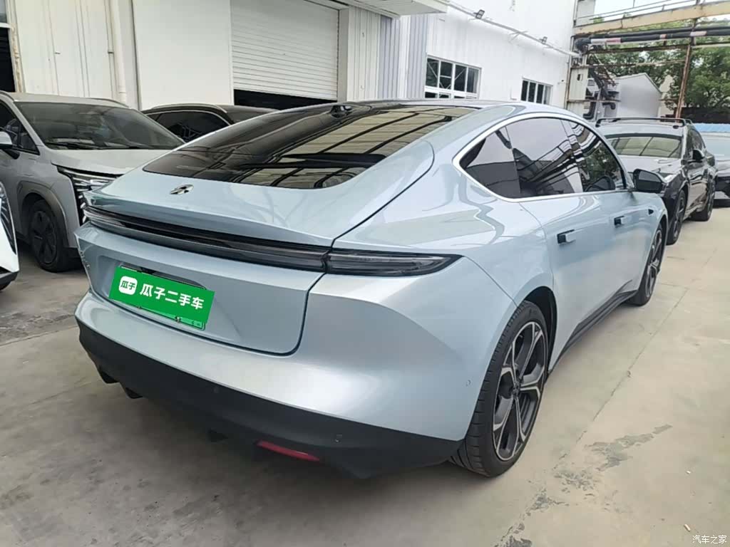 NIO ET5, 2023 все фото