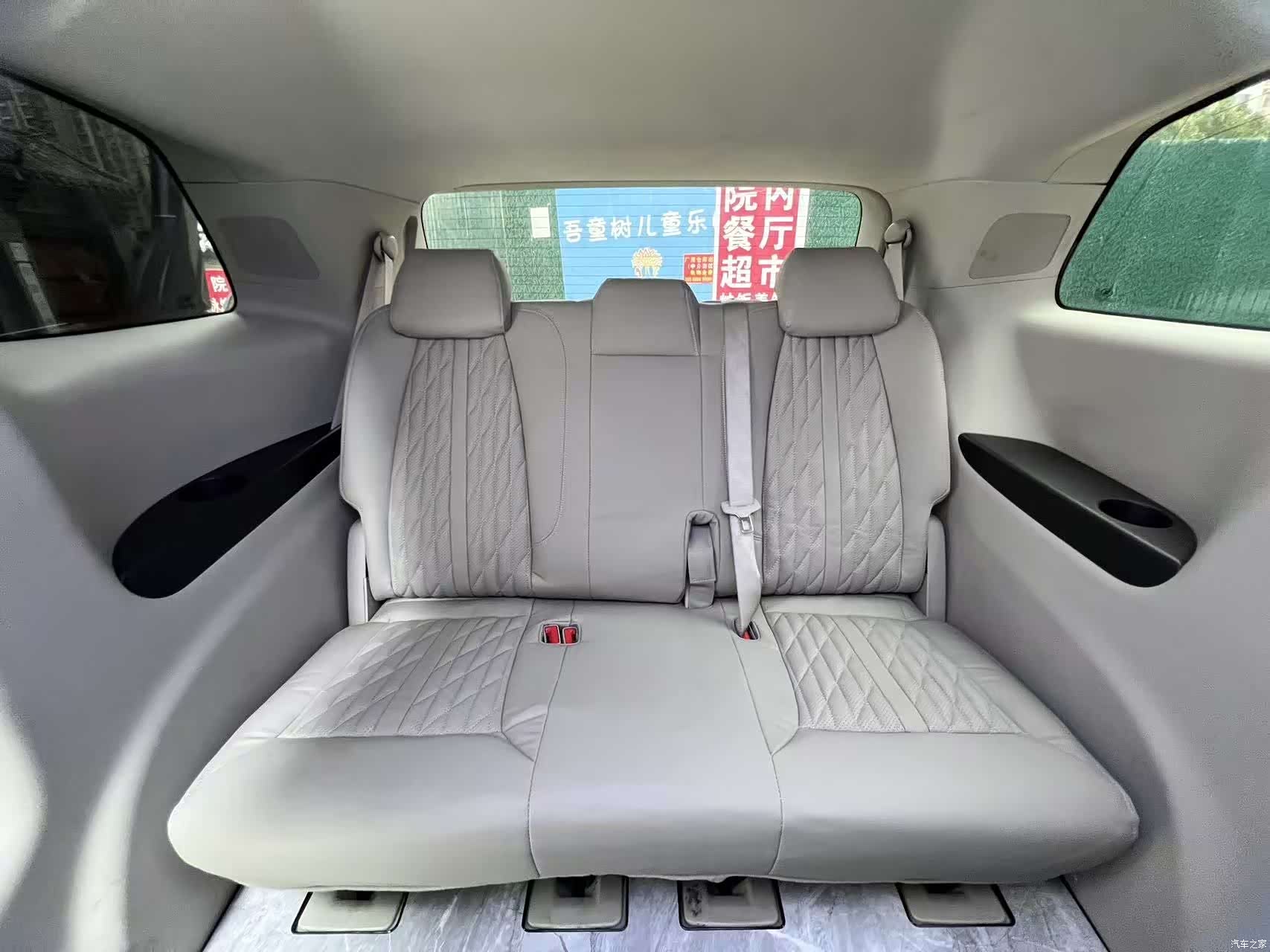 Buick GL8, 2022 17