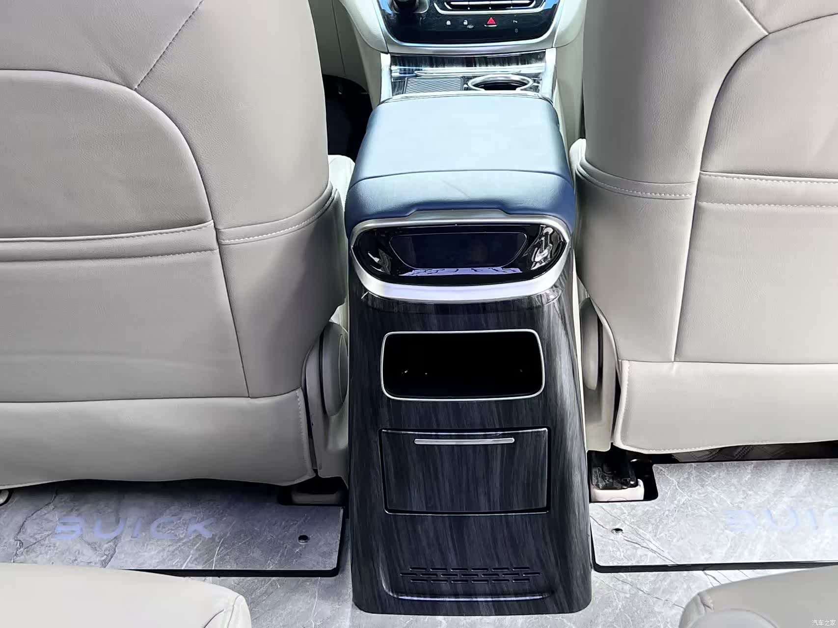 Buick GL8, 2022 19