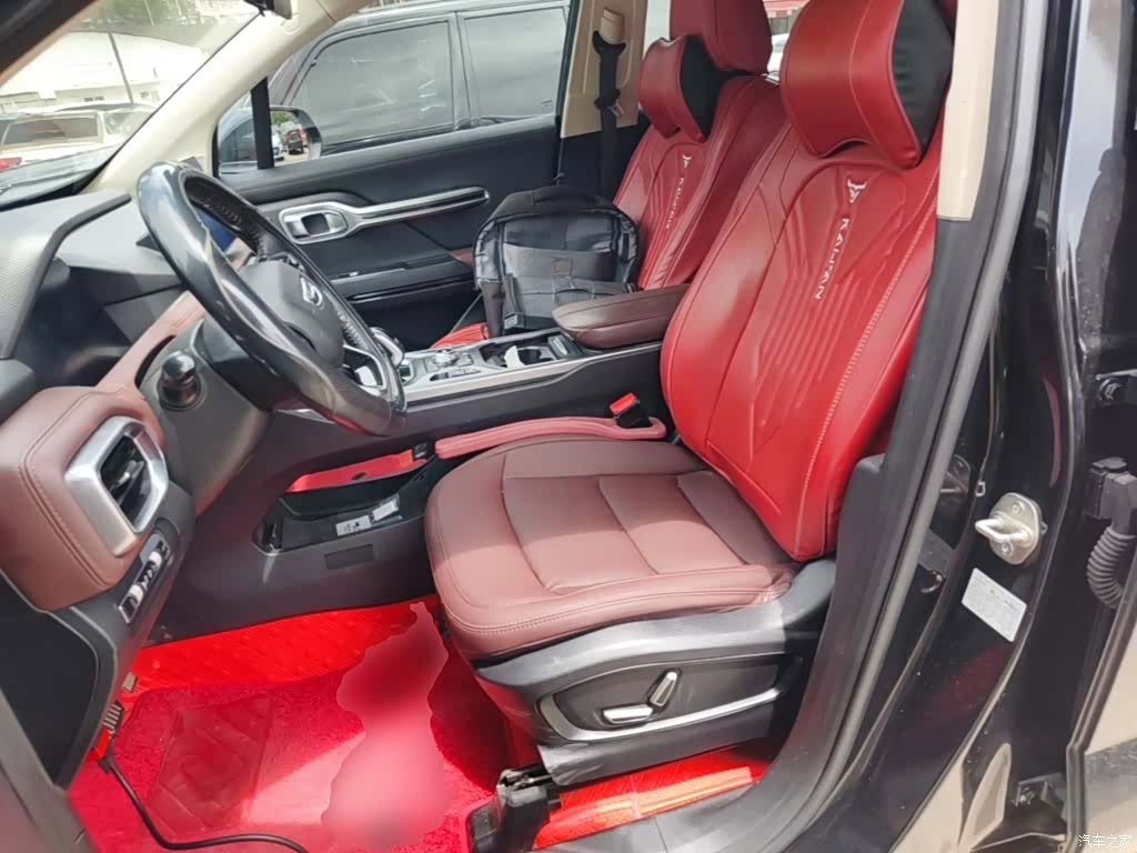 Geely Haoyue, 2022 15