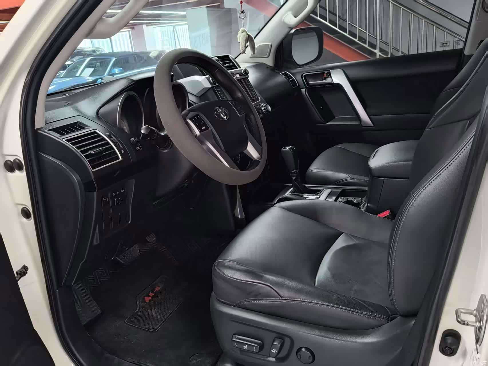 Toyota Prado, 2016 4