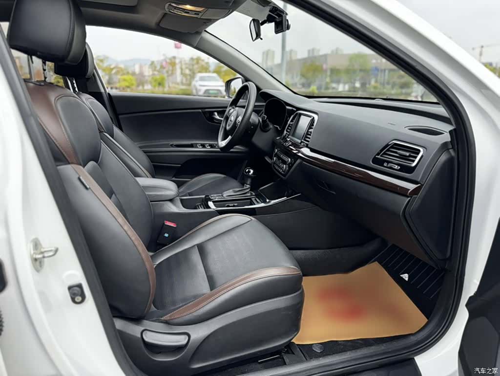 Kia GLS, 2019 15