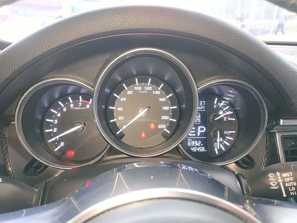 Zotye SR9, 2019 8