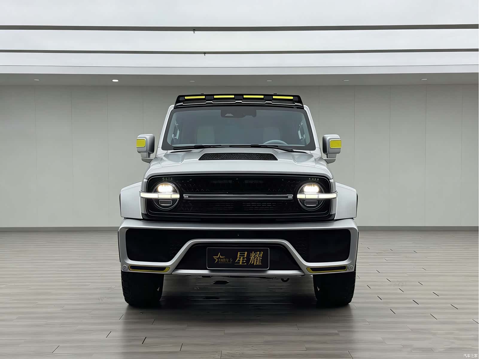 Tank 300, 2022 2