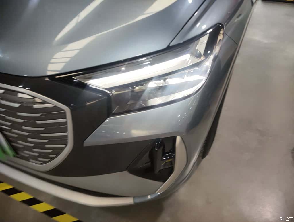 Audi Q4 e-tron, 2024 24