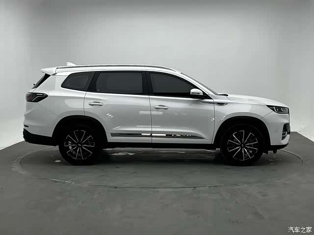 Chery Tiggo 8 Plus, 2021 4