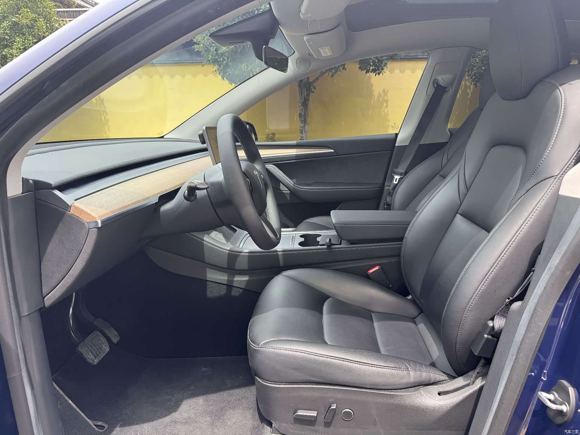 Tesla Model Y, 2022 8