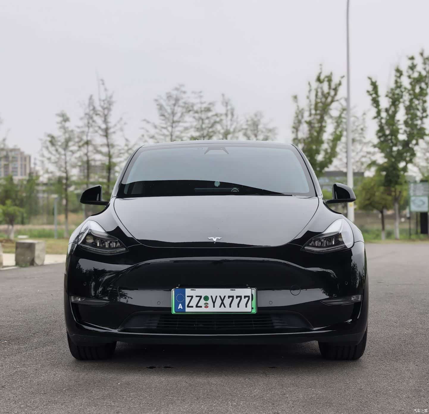 Tesla Model Y, 2022 2
