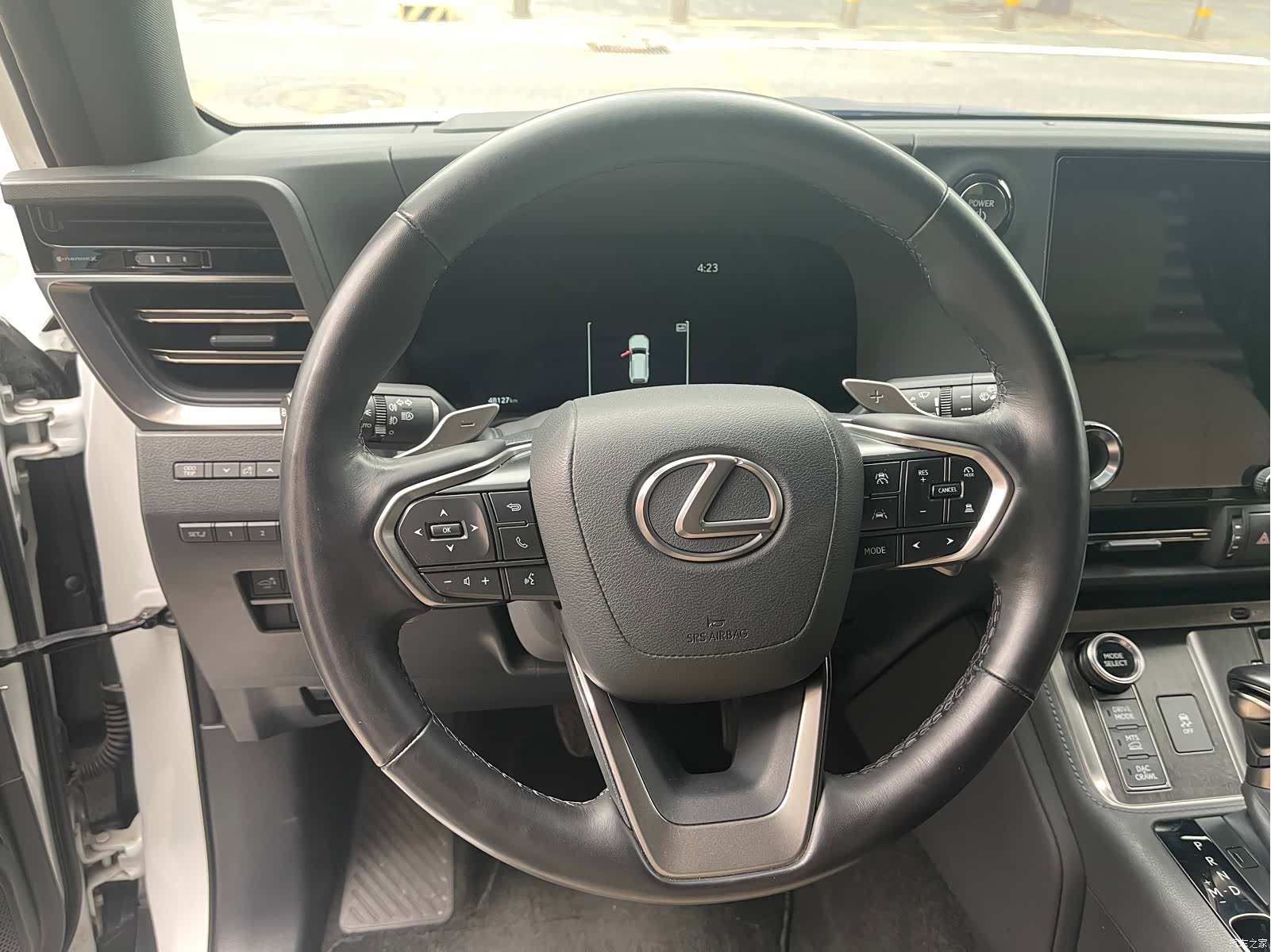 Lexus GX, 2024 4