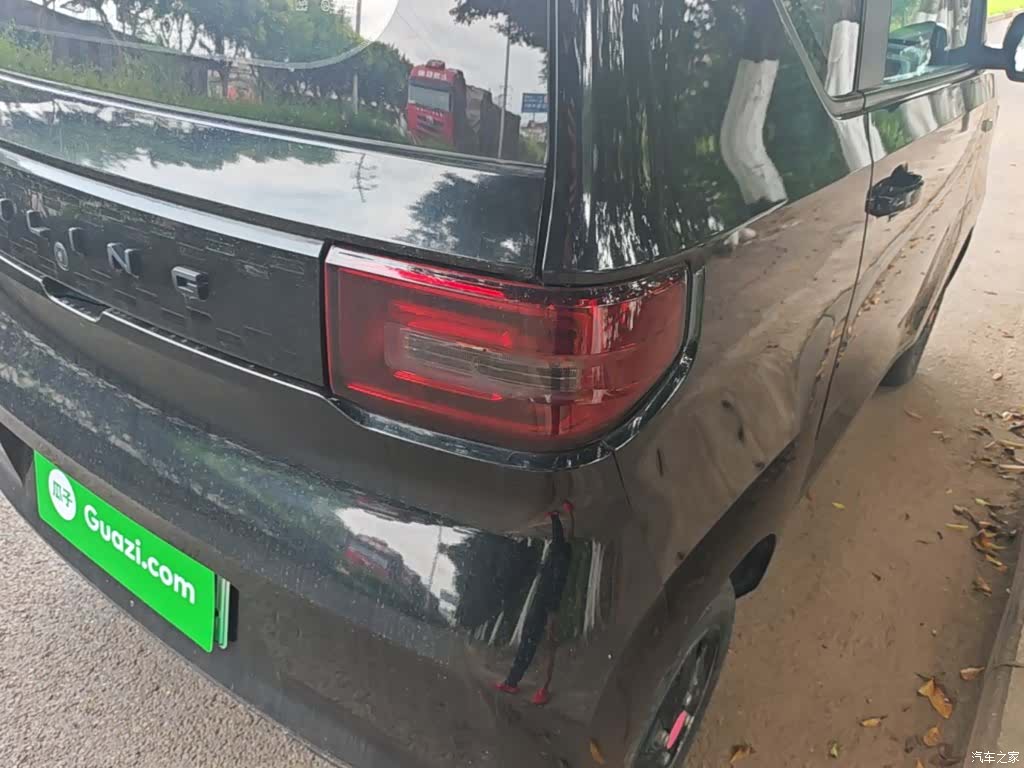Wuling MINIEV, 2020 24