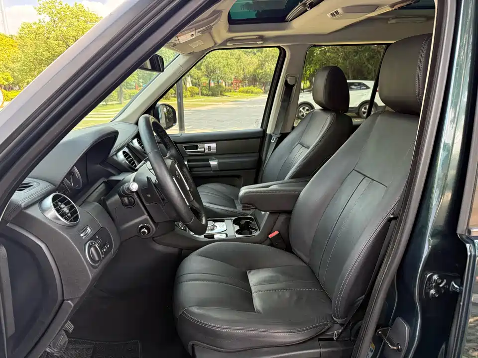Land Rover discover