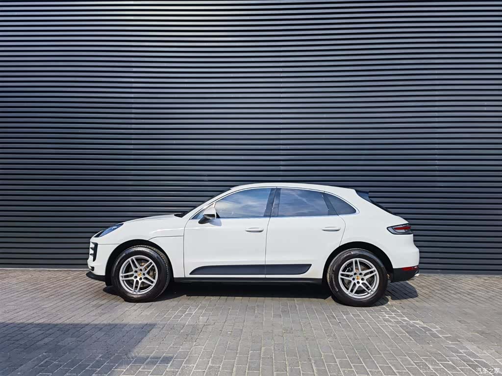 Porsche Macan, 2020 3