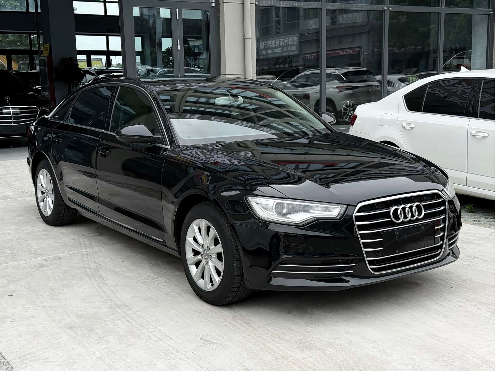 Audi A6L, 2015 3