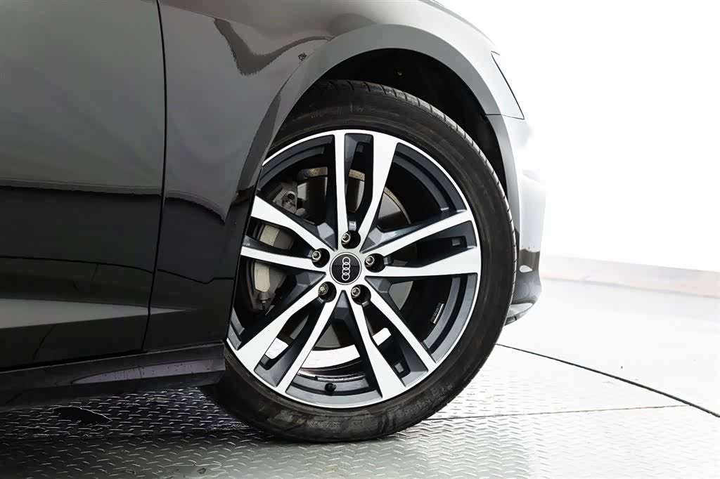 Audi A6L, 2022 19