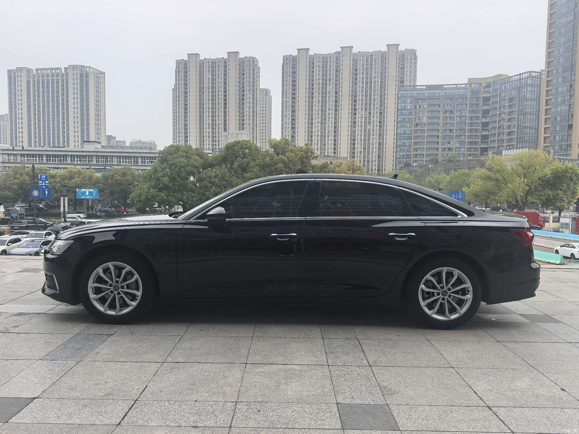 Audi A6L, 2021 4