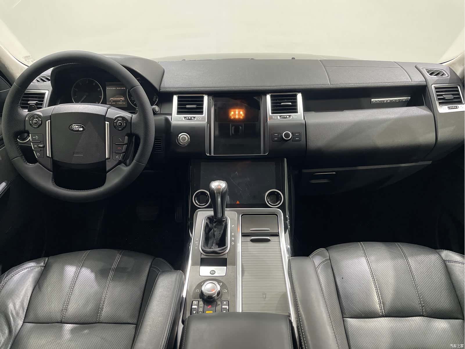 Land Rover Range Rover, 2011 12